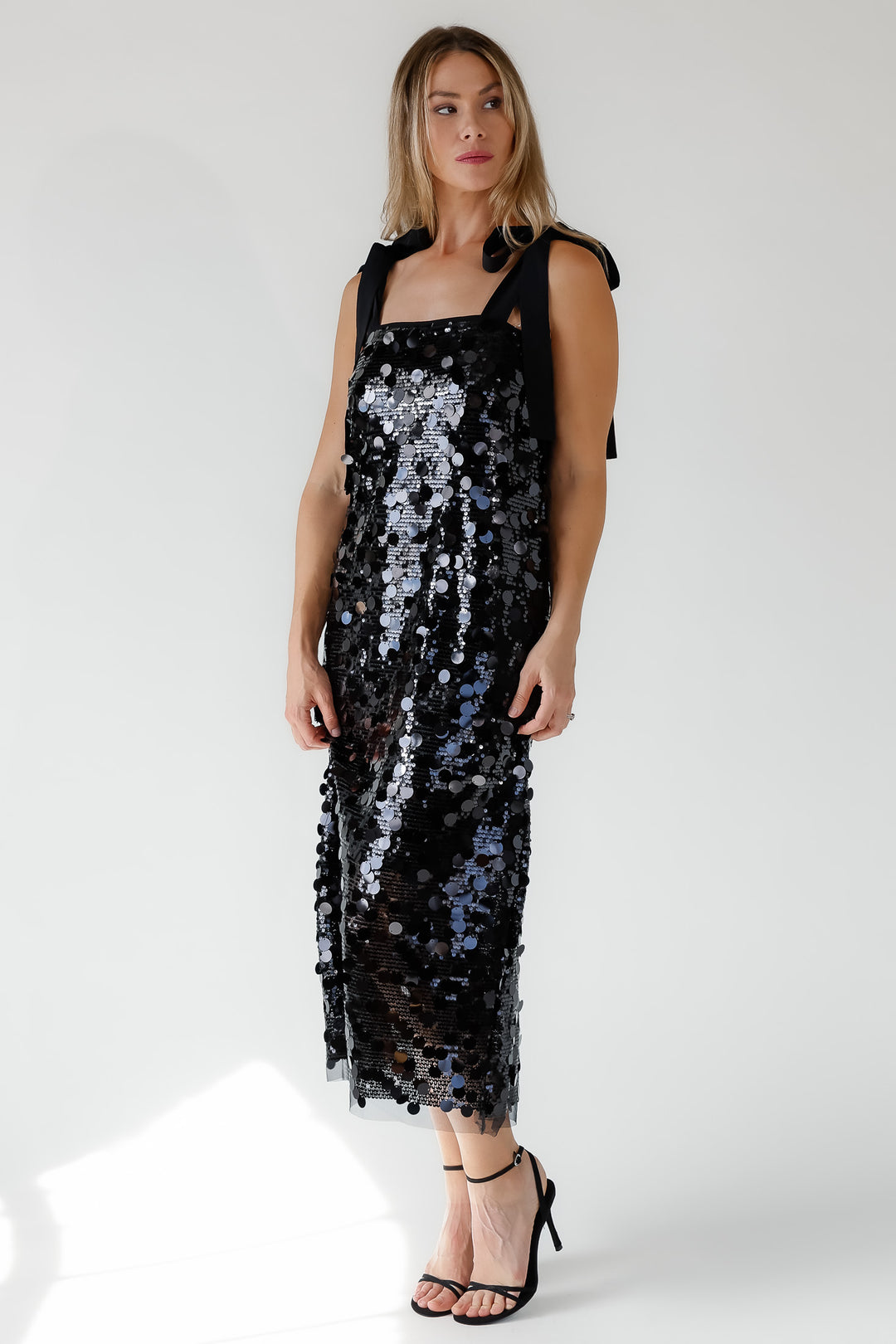 Della Black Sequin Embellish Midi Dress - Final Sale