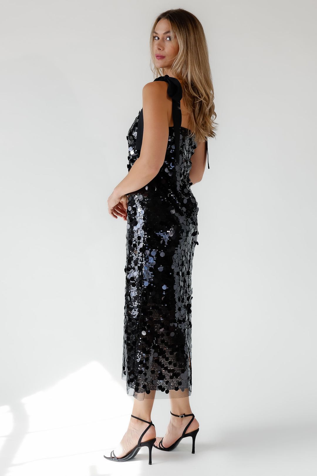 Della Black Sequin Embellish Midi Dress - Final Sale