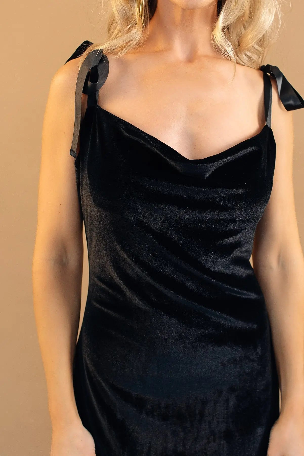 Black velvet hot sale cowl neck dress