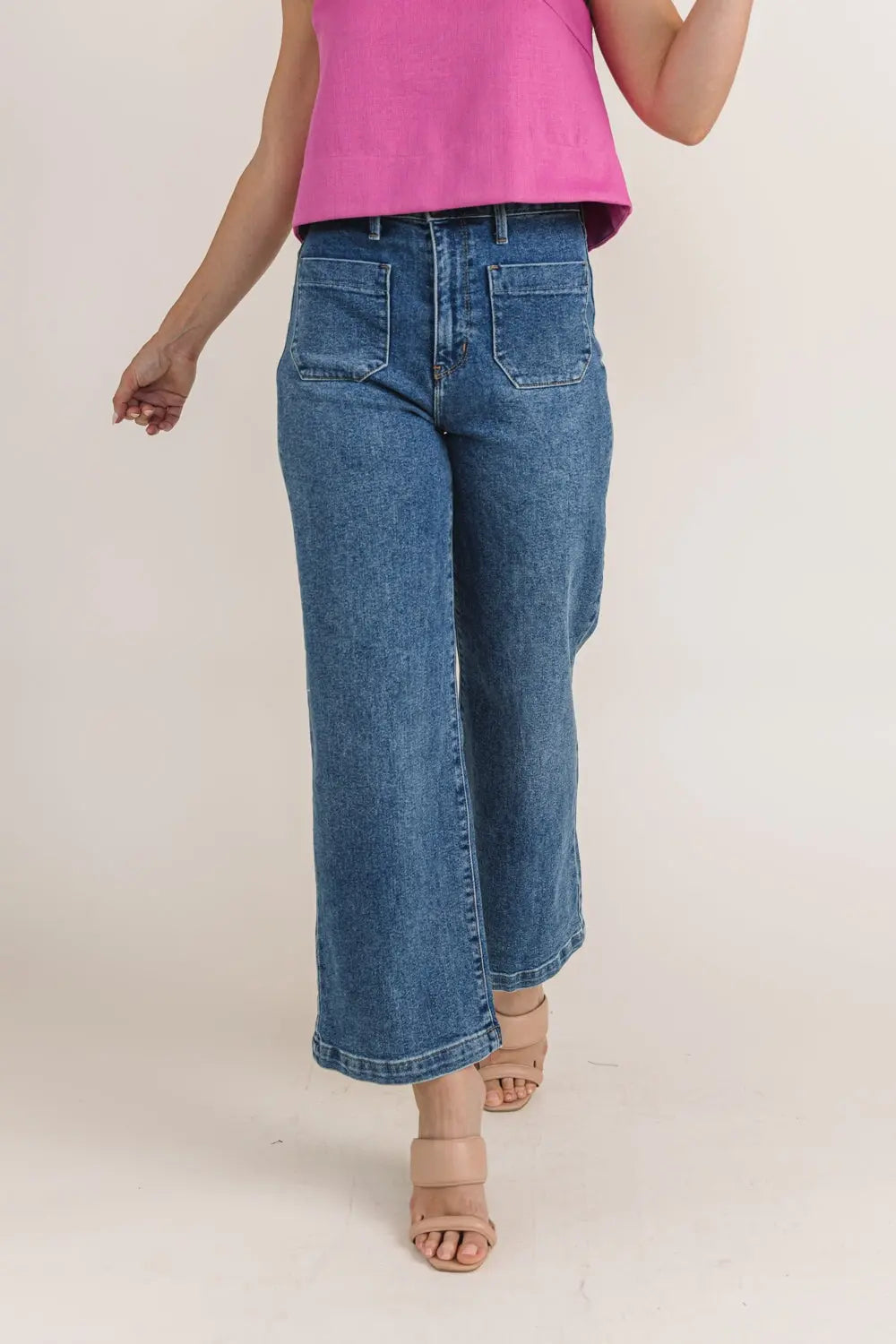 Women Blue Denim Side Patch Pockets Jeans at Rs 1061.00