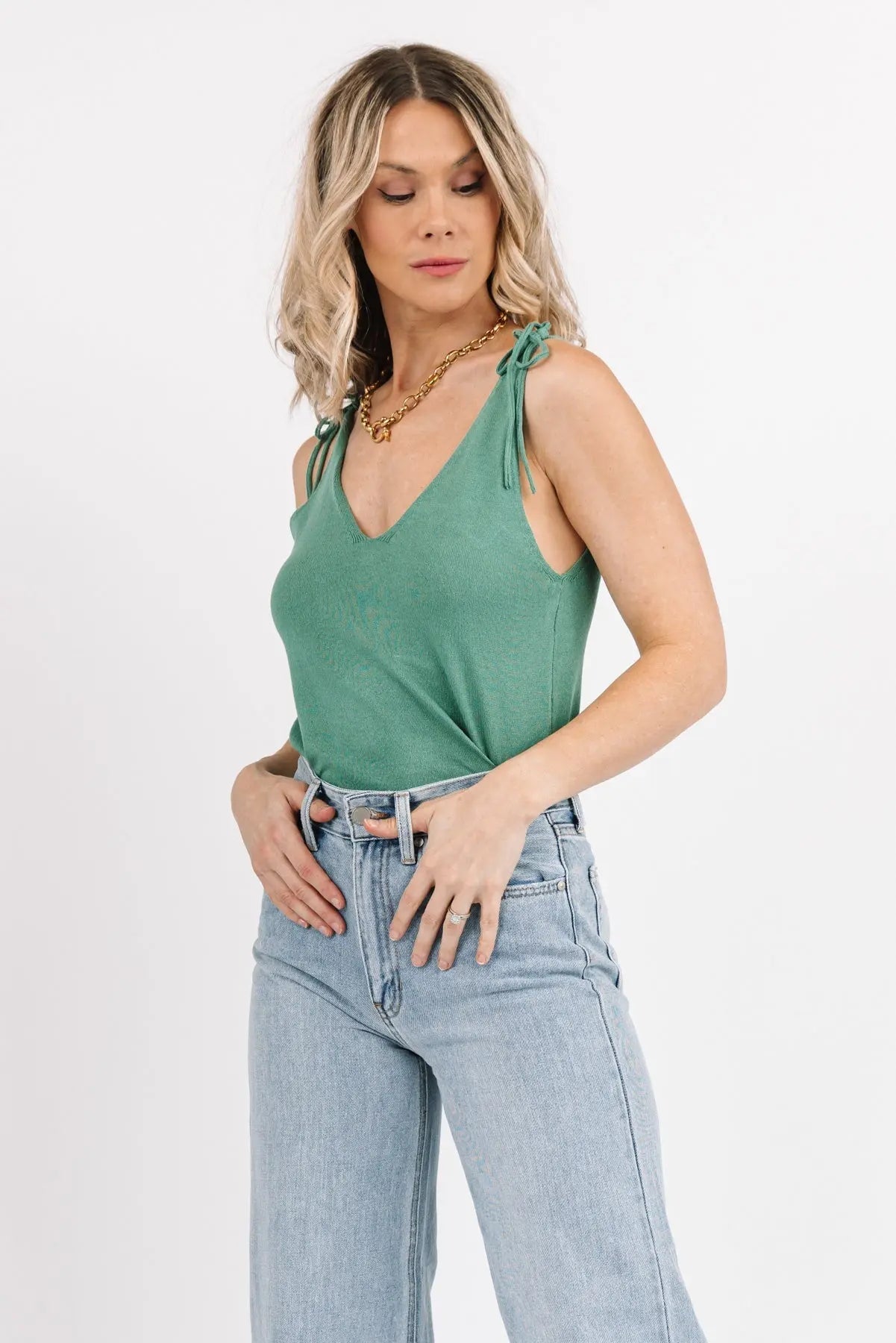 Tie shoulder tank discount top